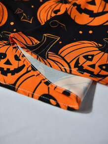 Manfinity Homme Men's Pumpkin Print Single-Breasted Casual Short Sleeve Shirt (Asymmetrical Print), For Halloween - Orange - View 3