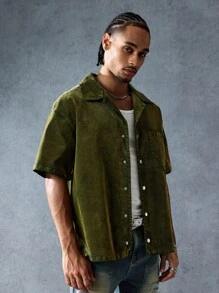 ROMWE MEN Street Life Herren-Jeanshemd mit Reverskragen, kurzen Ärmeln, einreihig, lässig, mit Tasche