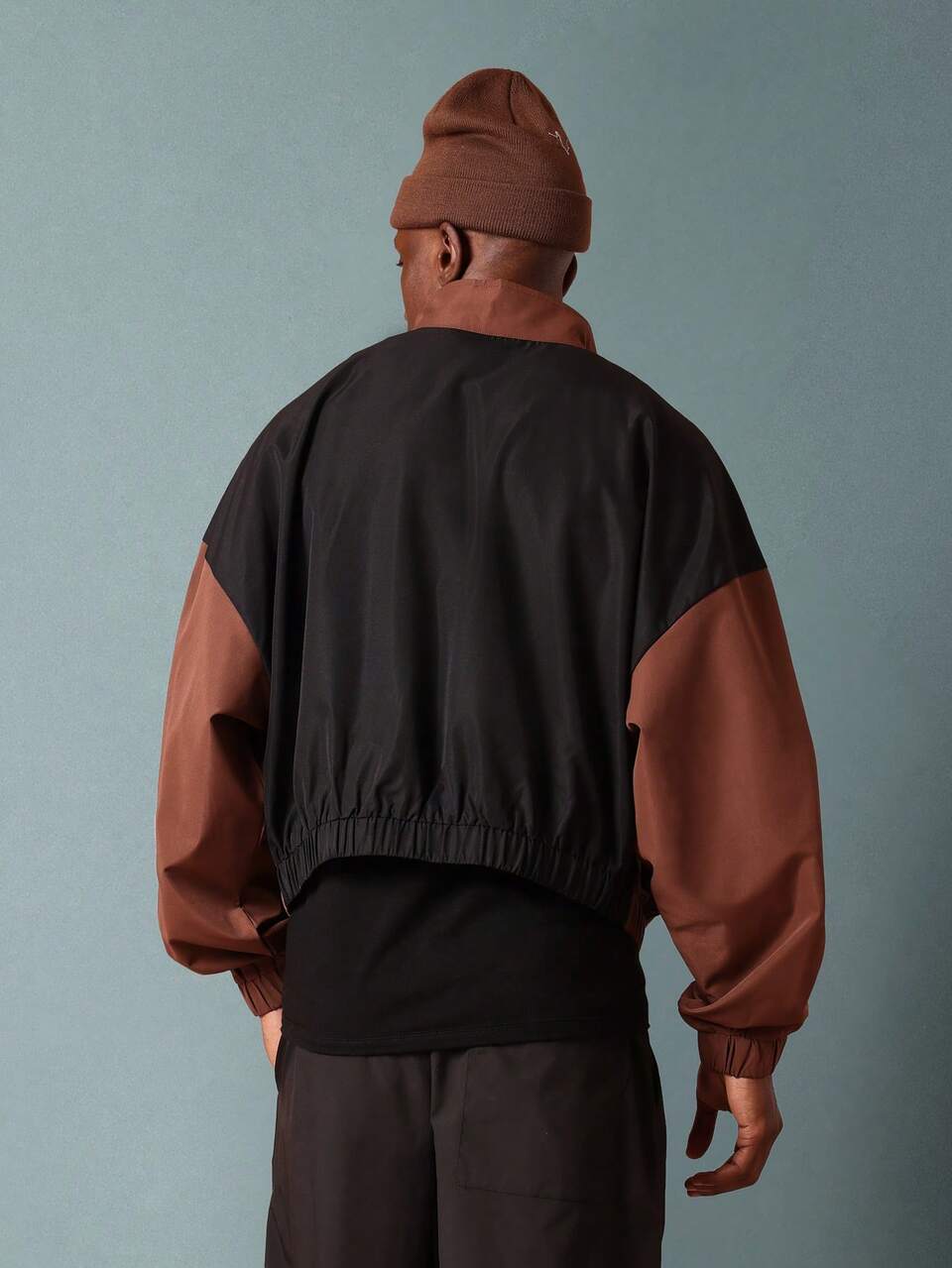 Color Block Windbreaker Jacket With High Neck Design