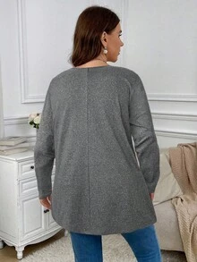 SHEIN Privé Plus Size Elegant Casual Vacation Loose Fit Long Sleeve Round Neck Solid Color Basic Layering Umbrella Hem T-Shirt Gray Top Long Sleeve Top Sweater For Women Gray Sweater Grey Top Tops For Women Gray Top For Women/Fall/Winter Long Sleeve Gray Top Grey Tops For Women