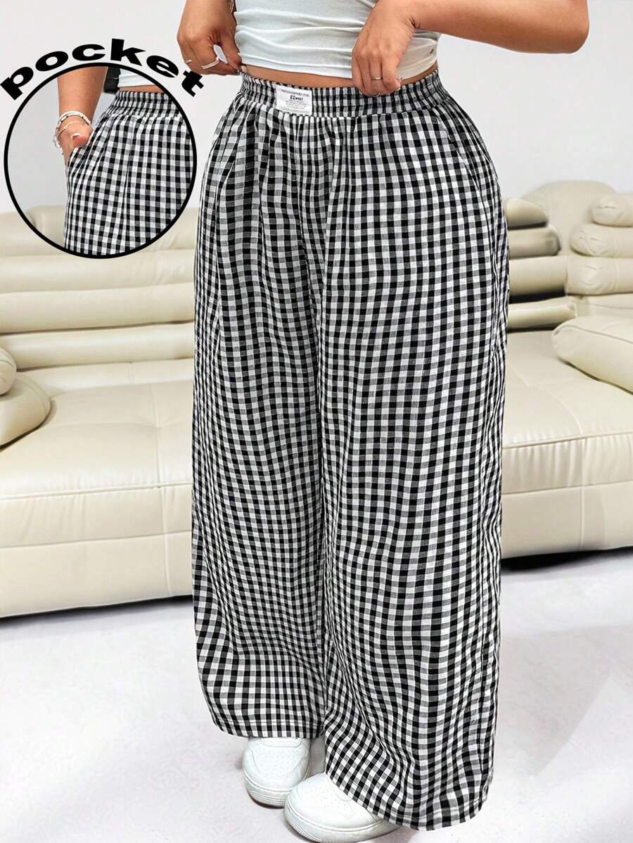 Solflare Checkered Casual Plus Size Women Flare Leg Pants Gingham Pants Black And White Gingham Pants,Back To School,Teacher Outfits, Fall Black And White Checkered Pants,Fall Clothes For Women - Black and White - View 1