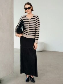 Uhlyne Vintage Style Loose Round Neck Long Sleeve Knitted Brown And Beige Contrast Stripe Metal Button Cardigan For Women, Spring/Autumn/Winter,Minimalist,Work Wear, Office Wear, Teacher Outfits, Back To School, Fall , Neutral Clothes,Business Casual, Old Money Style Knitted Sweater