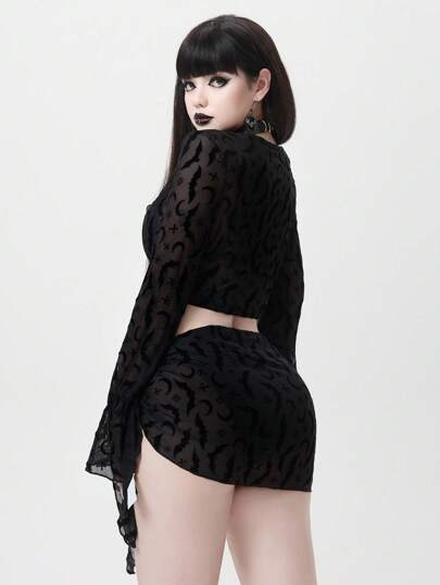Goth 2pcs Women Batwing Flocked Tie Flare Sleeve Poncho Top And Mini Skirt Set, Sexy Casual For Spring Summer Beach Party