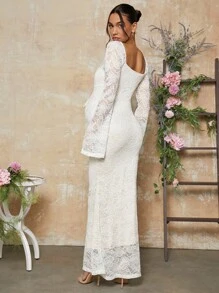 MaterniChic Valentine's Day White Lace Flare Sleeve Fitted Mermaid Hem Maternity Dress - Beige - View 2