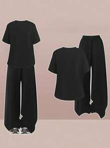 SHEIN LUNE Bộ đồ thể thao 2 món cỡ lớn dành cho nữ, áo thun tay ngắn thêu họa tiết sọc và nơ trang trí phong cách sinh viên dễ thương, quần cạp chun, thích hợp mặc hàng ngày và mùa tựu trường - màu đen - Xem 2