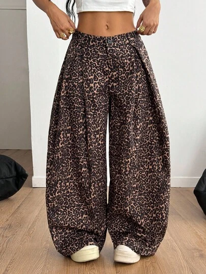 Coolane Women's Fall/Winter Vintage Casual Streetwear Going Out Oversized Graphics Curved Hem Pants Leopard Pants Cargo Pants
