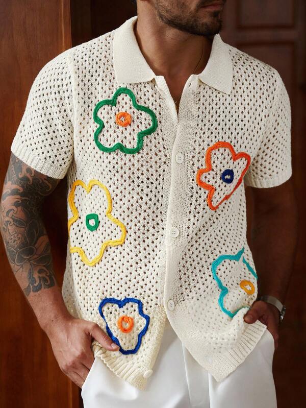 Manfinity CityGents Top tricoté casual à manches courtes avec boutons devant et motif floral pour hommes