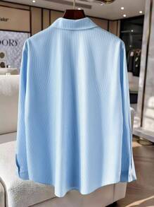 SHEIN Clasi Áo sơ mi nữ cổ bẻ cài nút họa tiết sọc, thêu đính đinh tán thời trang, dáng rộng, thường ngày - Xanh và trắng - Xem 2