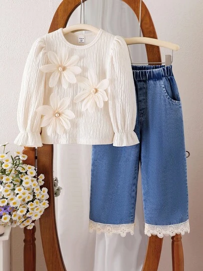 SHEIN 两件套女童杏色雪纺圆领长袖上衣T恤搭配珍珠纽扣花卉优雅长裤套装，秋季少女套装，长袖女童牛仔裤套装，蕾丝边饰，小女孩牛仔套装，少女牛仔裤套装，两件套牛仔裤和上衣，适合秋冬季女孩