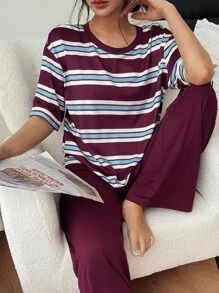 SHEIN 女士休闲彩色条纹印花圆领短袖睡衣套装女士睡衣套装女士休闲套装女士睡衣套装女士睡衣套装女士家居服套装女士睡衣套装 - 彩色 - 查看 1