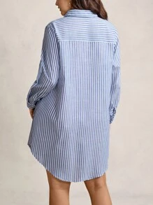 SHEIN PETITE CURVE Vestido corto de manga larga con estampado de rayas para mujer de talla grande