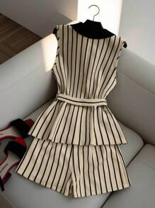 GlowEve Conjunto de chaleco y pantalones cortos con estampado de rayas y patchwork en la cintura