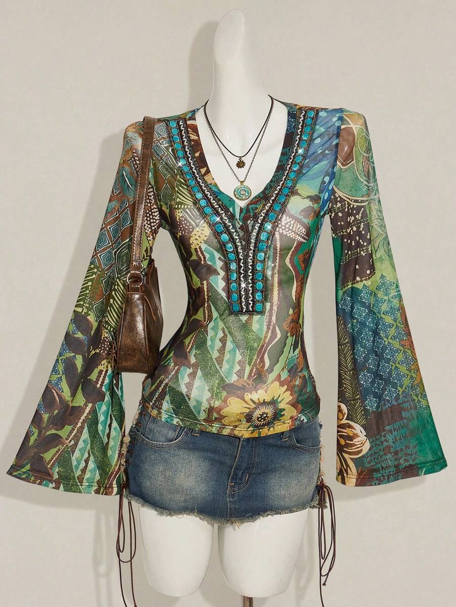 SHEIN ICON 女式复古性感前卫V领西部波西米亚风喇叭袖上衣 女式波西米亚风上衣 波西米亚风上衣 嬉皮士上衣 女式嬉皮士服装 秋季女装 - 彩色 - 查看 1