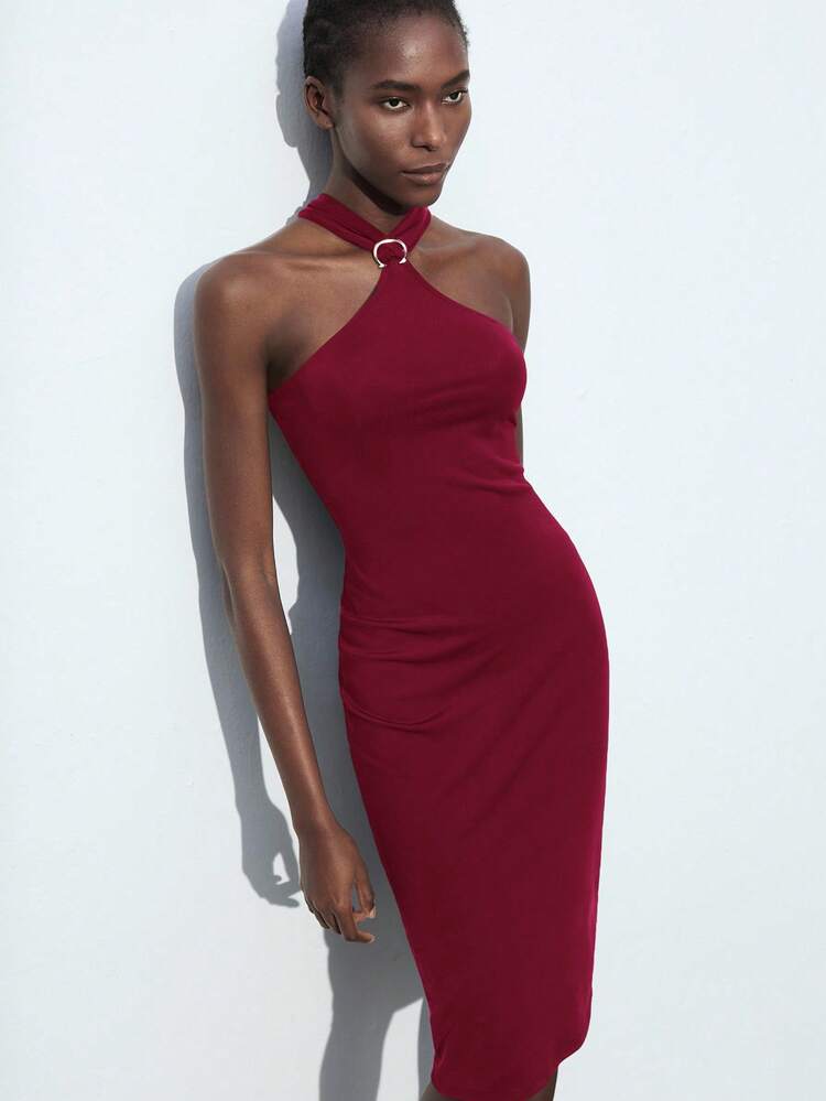 SHEIN Maija 2025 Novo Vestido Elegante com Decote Halter e Decoração Metálica na Cor Borgonha, Adequado para Ambiente Urbano Moderno, Trabalho Romântico, Casual Business, Uso Corporativo, Ocasiões Formais, Casamentos, Festas, Concertos, Uso Casual Diário, Halloween, Natal, Dia Nacional, Ano Novo