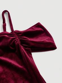 SHEIN Serisse Kids 少女优雅纯色酒红色露肩荷叶袖修身美人鱼长裙，圣诞礼服，化装舞会礼服，红色连衣裙，仙女裙，圣诞派对礼服