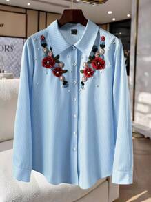 SHEIN Clasi Áo sơ mi nữ cổ bẻ cài nút họa tiết sọc, thêu đính đinh tán thời trang, dáng rộng, thường ngày - Xanh và trắng - Xem 6