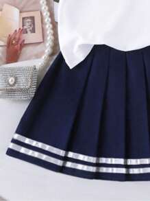 SHEIN Genkimix Kids 2pcs Set Young Girl School Style Heart Print Lapel Sleeveless Top And Pleated Skirt With Ribbon Trim, Suitable For Summer Back To School Season