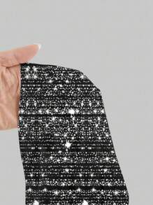 SHEIN EZwear Women Casual Minimalist Faux Sequin Metallic Foil Effect Fringe Placement Print Spaghetti Strap Summer Holiday Dress, For New Year Chic Dress