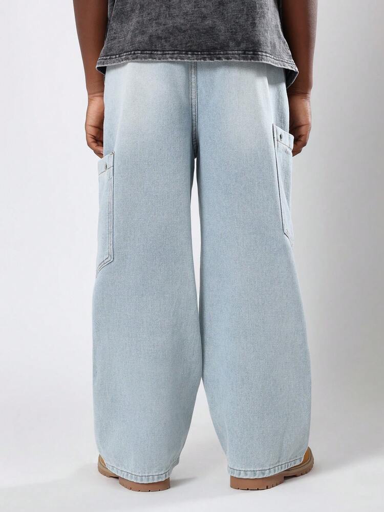오버사이즈 포켓이 있는 와이드 레그 데님 팬츠