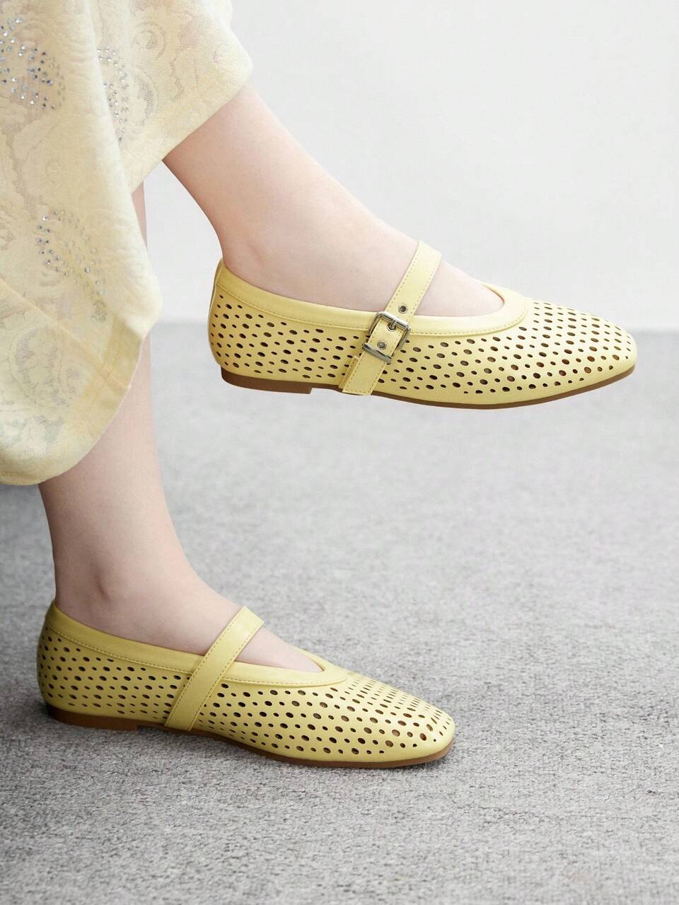 CUCCOO BIZCHIC Women's Fashion Commuter Versatile Casual Mary Jane Flat Shoes For Christmas Spring Shoes