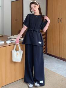 SHEIN Long Striped Teen Girls Co-Ords In Royal Blue With Comfortable Fit And Classic Round Neck Two Piece Set Pants And Top Set Preppy Two Piece Set Linen Two Piece Set Wide Leg Pants And Top Set Wide Leg Pants Set