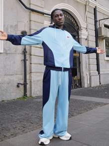 Manfinity EMRG 男士休闲运动连帽卫衣和运动裤两件套；针织运动服；拉链连帽衫和松紧腰慢跑裤；极简色块和星星印花设计，层次分明，活力四射，清新活力，适合日常、时尚、返校、户外、休闲、运动等各种场合。节日礼物，男友礼物，男士两件套蓝色两件套男士男士色块套装 Y2k 运动服男士慢跑套装，秋装