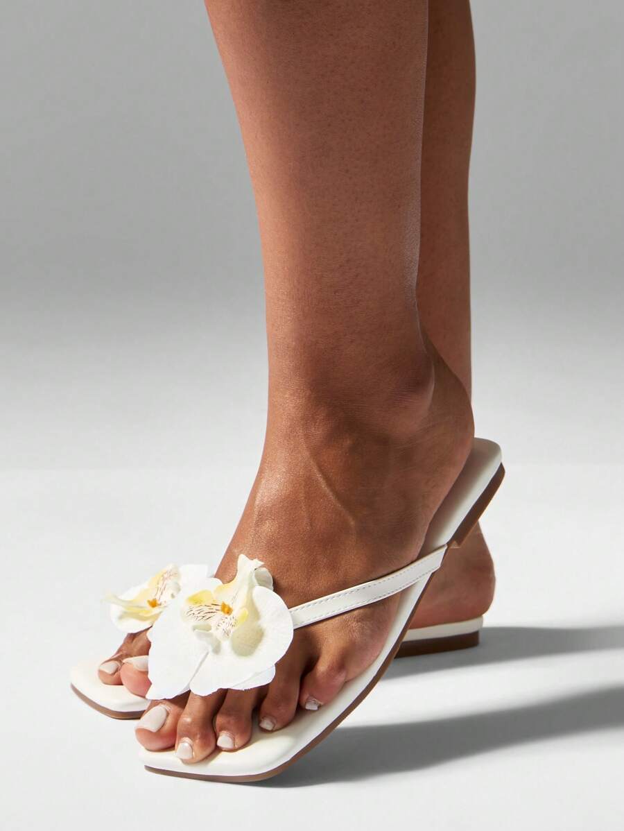 MISSGUIDED 夏季沙滩凉鞋优雅兰花装饰方头人字拖度假婚礼新娘平底拖鞋夏威夷假日休闲鞋