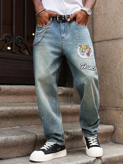 Manfinity Roghcode Manfinity Streetrush Washed Blue Straight Leg Jeans With Tiger Head Embroidered Patch, Street Fashion For Spring/Summer
