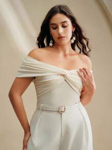 Anewsta Fashionable Elegant Shoulder Cutout Twist Front Crop Top, Suitable For Summer, Classy, Elegant, Beach, Festival, Holiday, Casual - Apricot - View 3