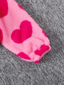 SHEIN Tween Girls' Loose Casual Fuzzy Heart Zipper Warm Jacket,In Fall/Winter