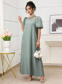 Yasmyna Women's Solid Color Minimalist Casual Short Sleeve Arabic Style Dress