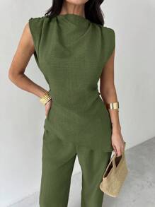 Firerie 卡其色简约优雅休闲通勤办公室服装：无袖不对称褶皱腰女式衬衫 + 常规褶皱阔腿女式裤子、亚麻通勤套装、女士沙滩装、机场装、度假装、教师装 - 軍綠色 - 查看 4