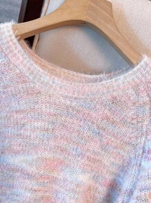 Franclia 女士秋冬新款高端大气宽松显瘦休闲法式优雅百搭气质设计感温柔约会长袖毛衣裙（图案随机） - 彩色 - 查看 3