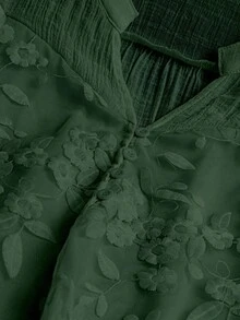 SHEIN LUNE Kemeja Wanita Ukuran Besar Kasual Warna Polos Bordir Bunga Kerah Berlekuk Pakaian Musim Gugur - Dark Green - View 4