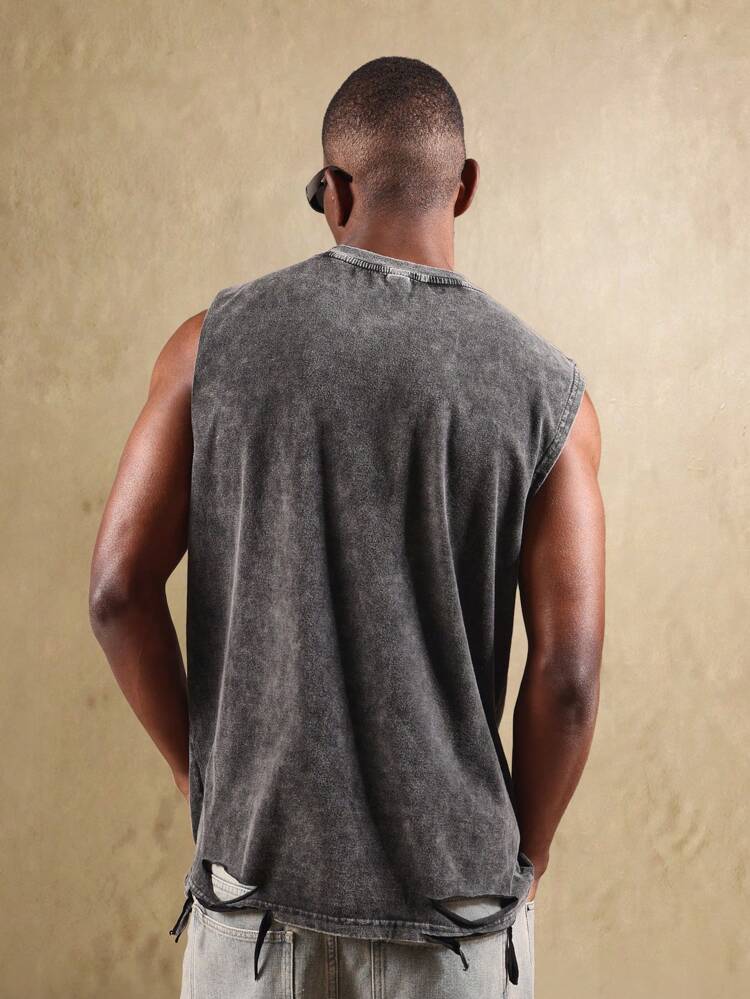 로고 프린트 슬리브리스 디자인의 빈티지 탱크탑