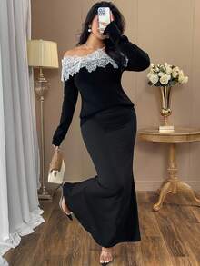 SHEIN Clasi Pull ajusté à épaules dénudées avec patchwork en dentelle et blocs de couleurs, grande taille - Noir - Voir 1