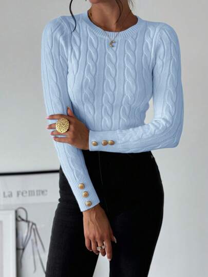 Firerie Minimalistyczny, elegancki, swobodny, casualowy sweter damski w stylu college'u, biały, z okrągłym dekoltem, z dzianiny warkoczowej, zdobiony guzikami, na jesień/zimę