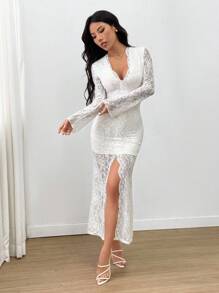 SHEIN PETITE 性感對比蕾絲白色深V領高開衩長喇叭袖緊身夜店洋裝，夏季女款洋裝，下午茶派對洋裝，適合嬌小女性 - 杏色 - 查看 3