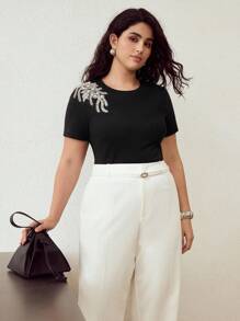 MOTF PREMIUM 大码仿珍珠细节短袖T恤 - 黑色 - 查看 6