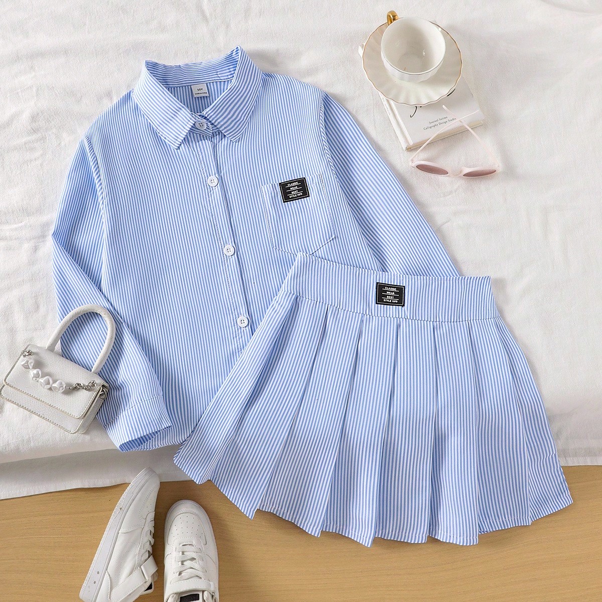 Conjunto de blusa de manga larga a rayas azules y falda con cintura elástica decorativa para niñas preadolescentes, para otoño/invierno