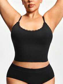 SHEIN 1pc Women Plus Size Seamless Lace Trim Camisole Tank Top