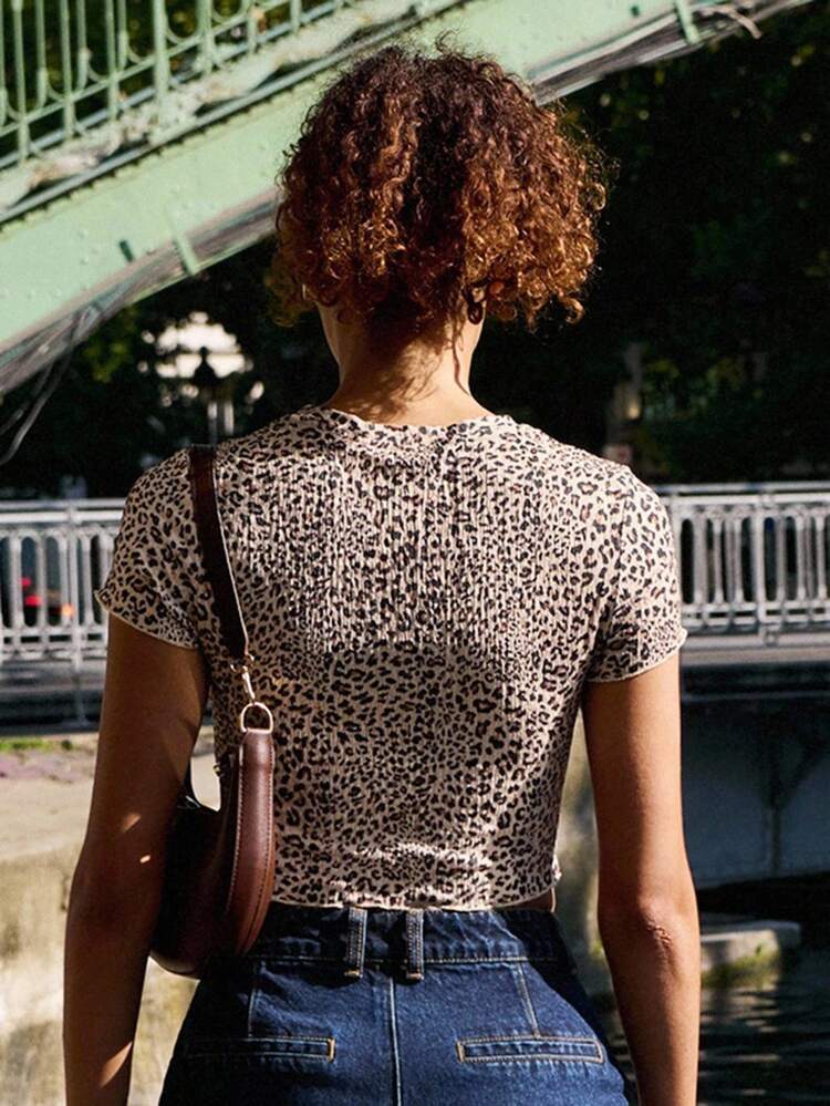 Leopard Print Crop Tee With Red Bow And Keyhole Neckline Going Out Top Autumn Vacation Top Spring Summer Top