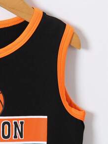 SHEIN 年輕男孩籃球字母圖形對比綁定背心上衣和短褲 - 黑色 - 查看 5