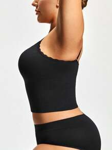 SHEIN 1pc Women Plus Size Seamless Lace Trim Camisole Tank Top