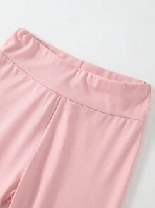 2 piezas/Set de Leggings para niñas, combinación minimalista de negro y rosa con estampado de corazón, mallas de longitud completa cómodas para niñas preadolescentes. La combinación de negro y rosa hace que este conjunto de leggings sea talla grande versátil, permitiendo que las niñas mayores elijan libremente según las diferentes ocasiones o estados de ánimo. El patrón de estampado de corazón agrega un toque de juguetona infantilidad, haciendo que la usuaria exude un encanto adorable. Moda de regreso a la escuela para niñas preadolescentes en otoño e invierno - Multicolor - Ver 6