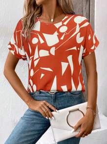 Chiquease Shoulder-Connected Sleeve Geometric Print Round-Neck Shirt. The Unique Shoulder-Connected Sleeve Design Is Smooth And Natural, Outlining Elegant Shoulder Lines. The Distinctive Geometric Print Pattern Is Avant-Garde And Eye-Catching. The Classic Round Neck Is Versatile And Suits Everyone. The Overall Version Is Simple And Elegant, Easily Suitable For Commuting And Daily Wear, Fully Showing A Sense Of Fashion Taste.