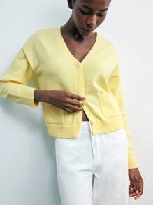 Maija 女士纯色V领宽松贴袋开衫，适合都市社交、度假、派对、秋季办公等场合，百搭舒适，是秋冬季现代都市休闲时尚商务休闲办公服饰的理想之选。 - 彩色 - 查看 2