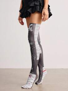 ROMWE Grunge Punk 1 Cặp tất cao đến đầu gối in họa tiết chữ thập và xích phong cách Punk, tất cosplay Anime dành cho nữ - Đen và trắng - Xem 3