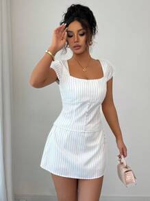 Chiquease Stilvoller Einschulter-Ausschnitt, dekorative Knöpfe. Figurbetont geschnitten, um die Körperkurven zu betonen, sexy Mini A-Linien Rock mit eingebauter Leggings, um Entblößung zu verhindern