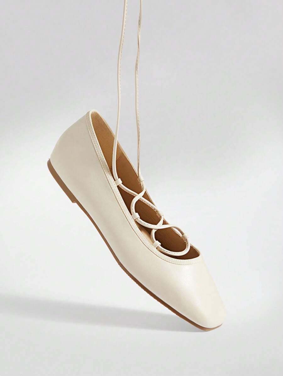 Solezae 百搭女士PU踝带芭蕾平底鞋舒适一脚蹬休闲办公室度假鞋清凉感 - 白色 - 查看 1